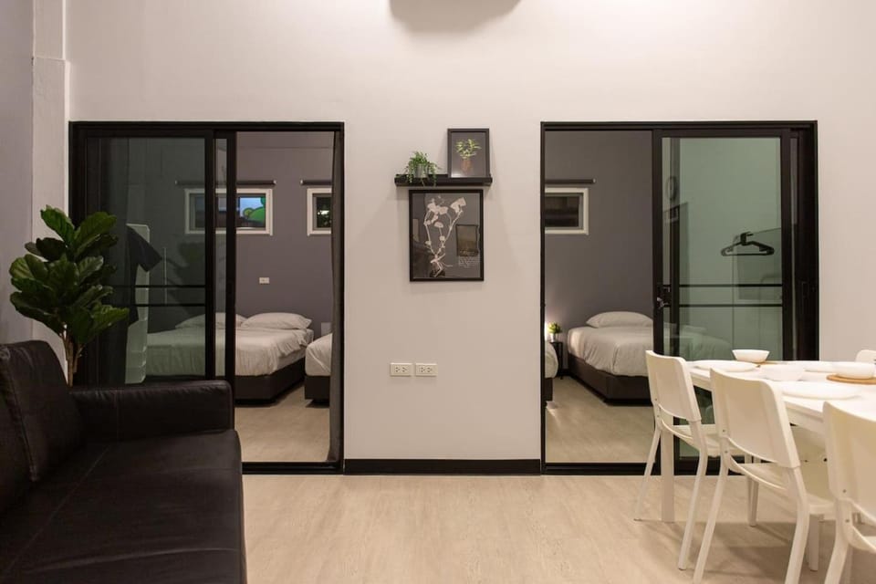 U1 Large 2 bed rooms BTS Udomsuk Apartment in Bangkok