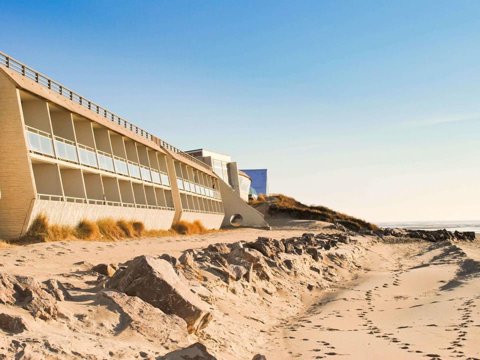 Property building, Sea view