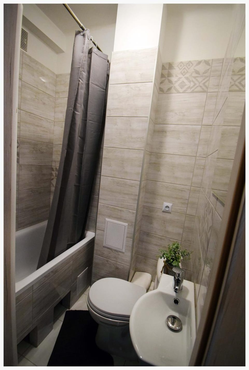 Color 24 Apartament II Apartment in Poland