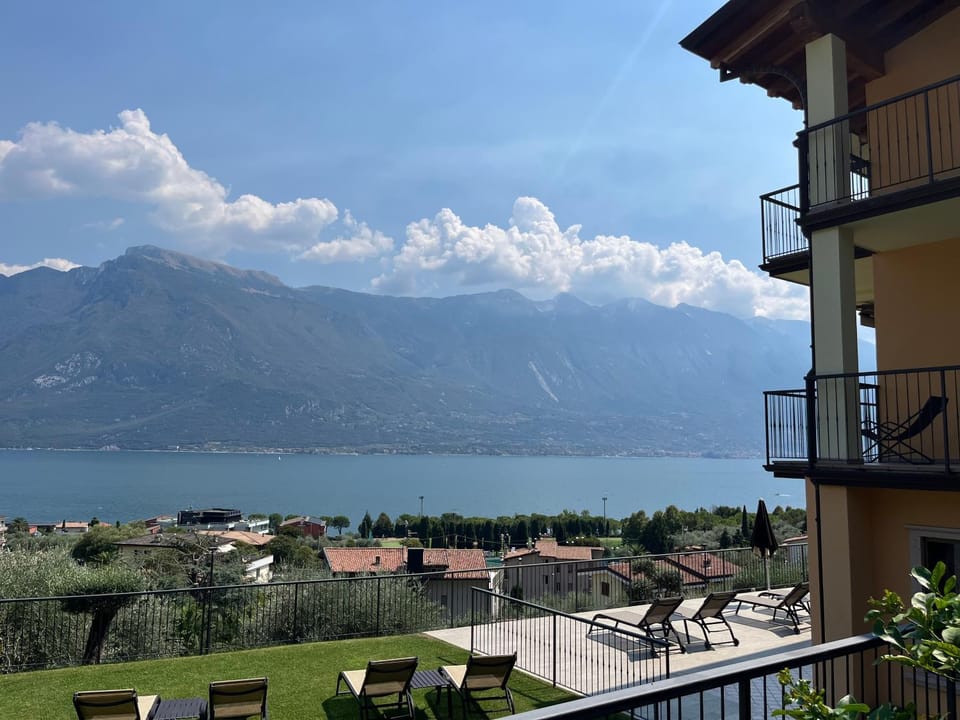 Villa Imelda, panoramic apartments with Lake Garda views Apartment in Limone Sul Garda