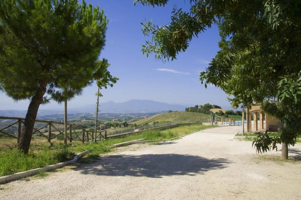 Agriturismo Aqua Viva Farm Stay in Marche