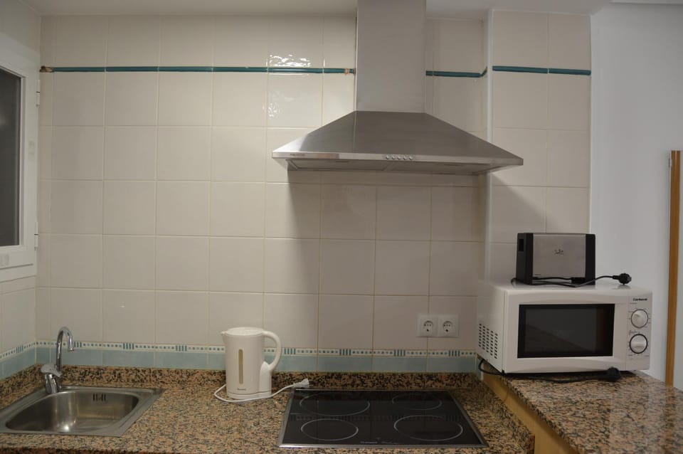 Coffee/tea facilities, Kitchen or kitchenette