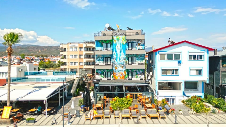 Property building, Day, Bird's eye view, View (from property/room)