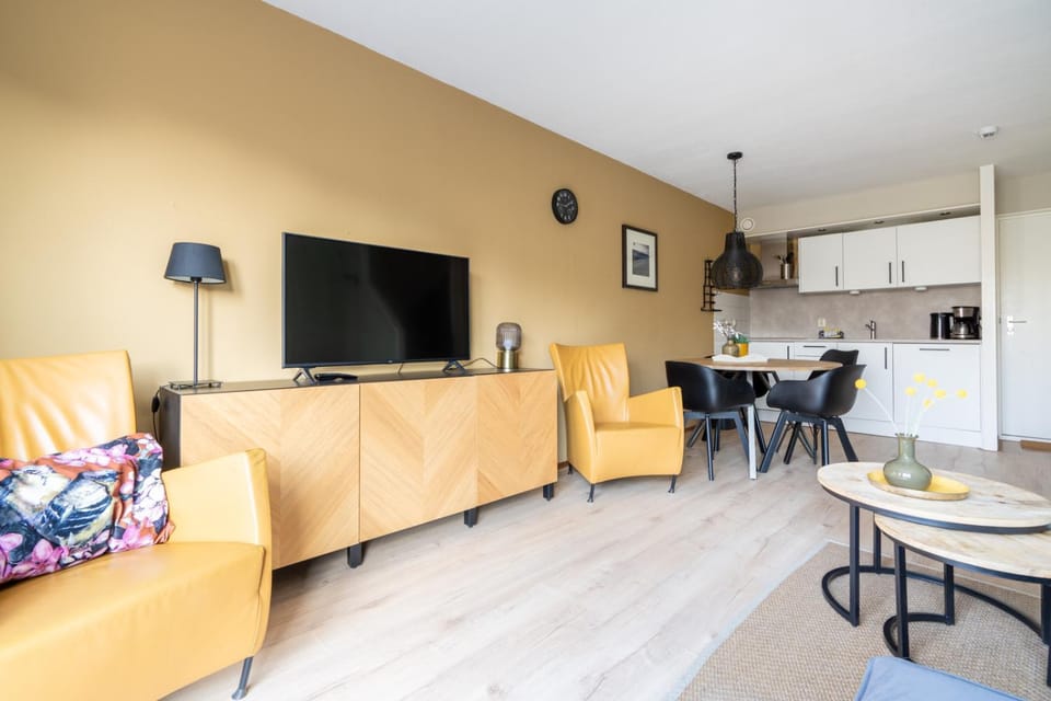 TV and multimedia, Living room, Dining area, kitchen