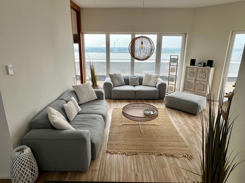 COAST HOUSE Sky Suite Apartment in Bremerhaven