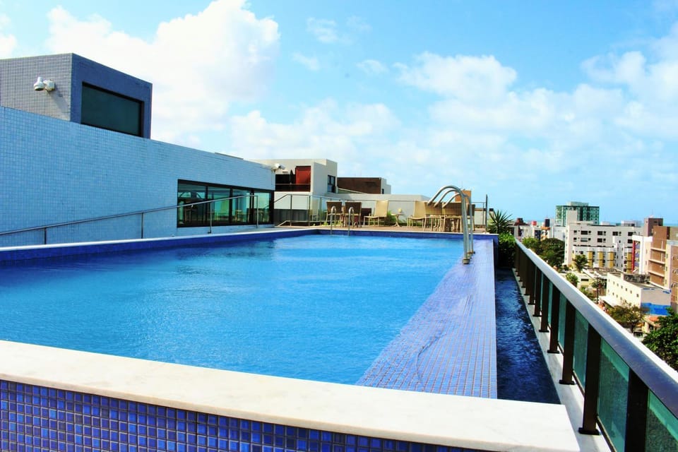Atlantis Aquamarine Beach Apartment in João Pessoa