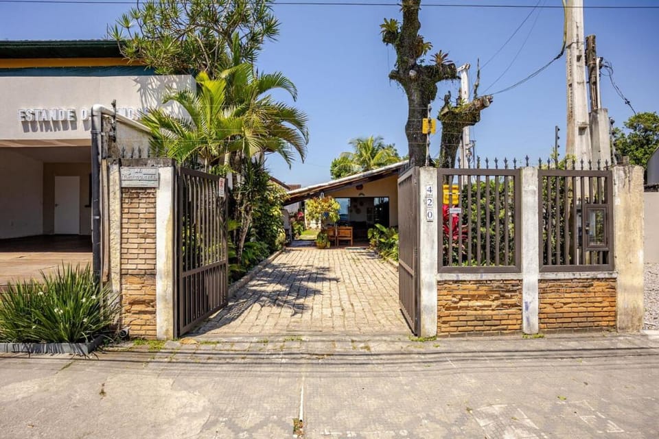 Property building, Street view