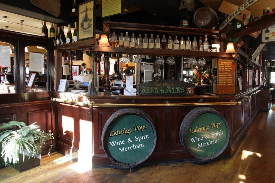 Lounge or bar