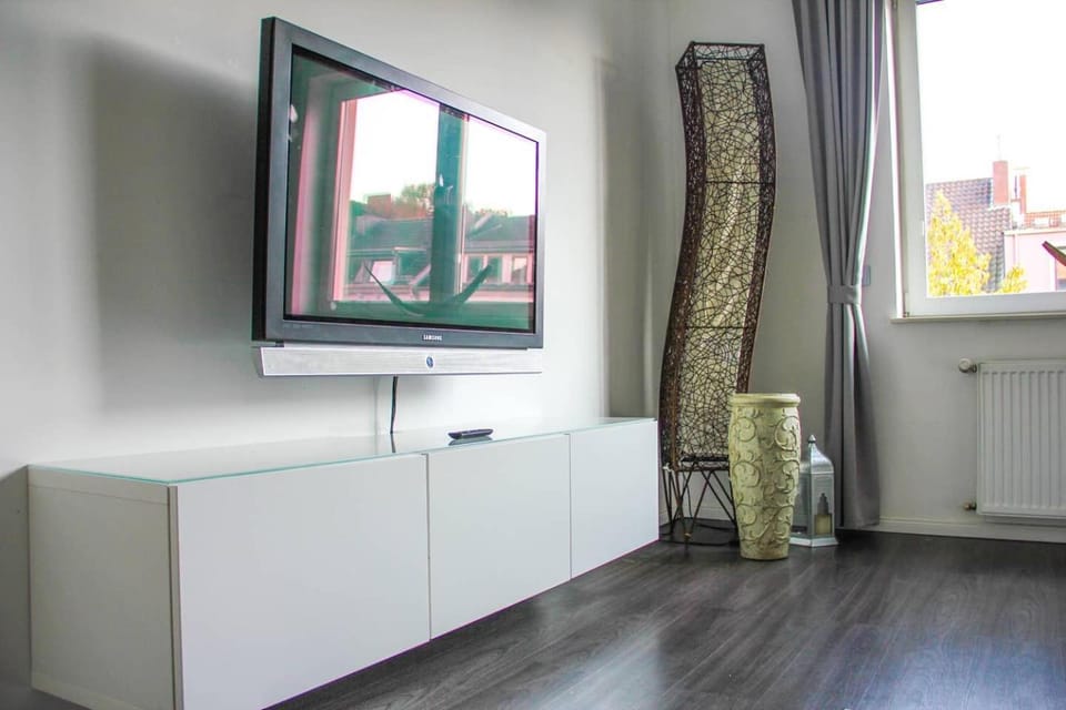 TV and multimedia, Living room