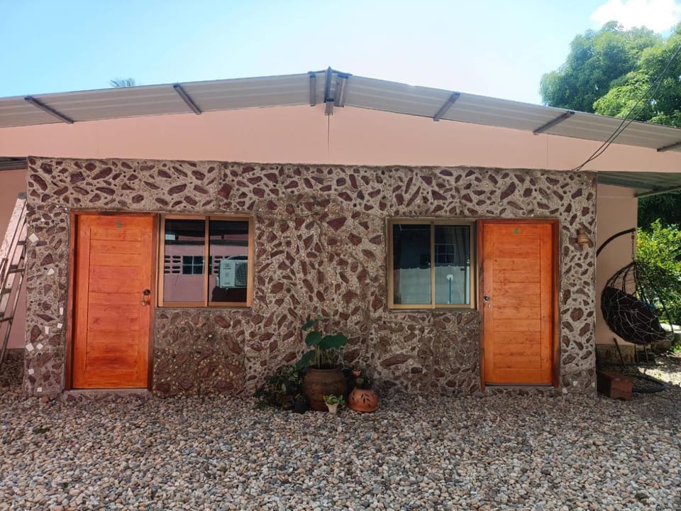 เฮือนน้ำน่าน house by the river nan Vacation rental in Laos