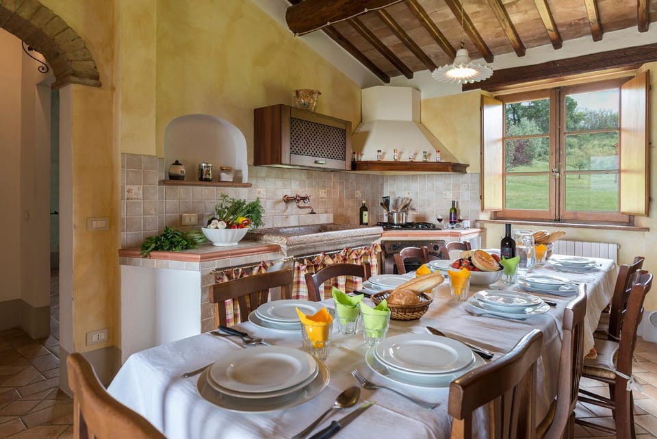 Dining area, Communal kitchen