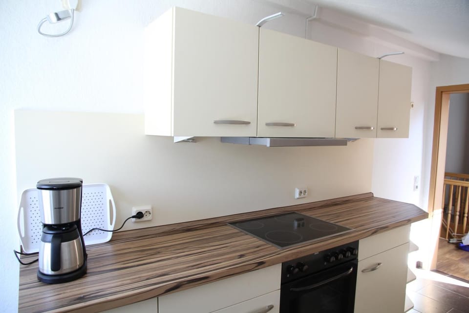 Kitchen or kitchenette, Photo of the whole room