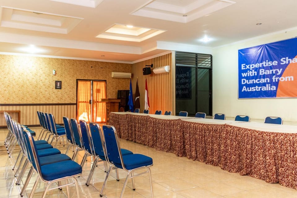 RedDoorz Plus Syariah near Java Supermall Semarang 2 Hotel in Indonesia