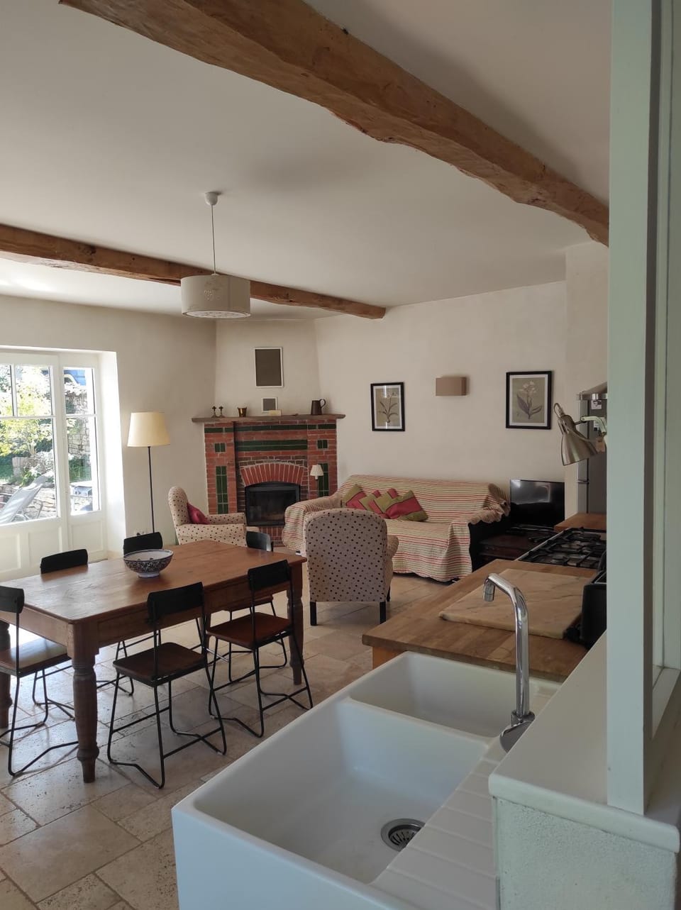 Living room, Dining area