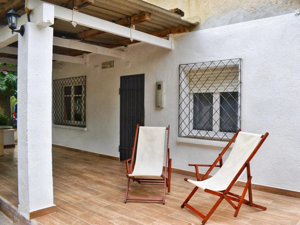 Facade/entrance, Off site, Balcony/Terrace