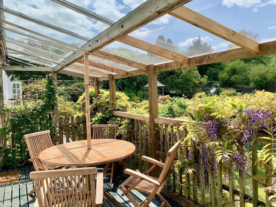 Balcony/Terrace, Garden view