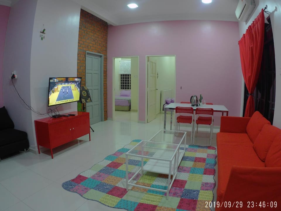 TV and multimedia, Living room, Seating area