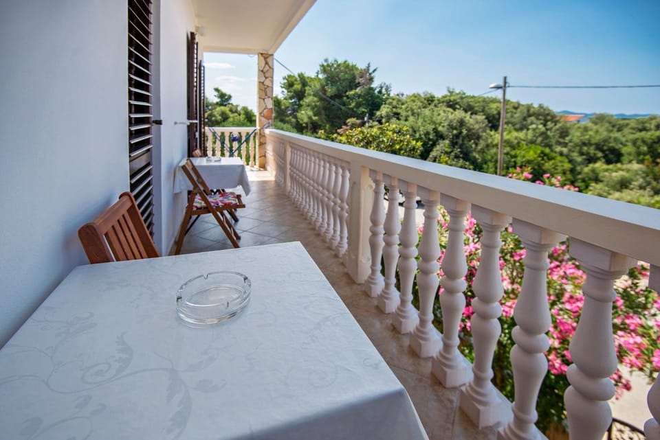 Day, Balcony/Terrace