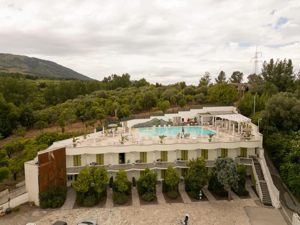 Property building, Bird's eye view, Hot Tub, View (from property/room), Garden view, Mountain view, Pool view, Open Air Bath