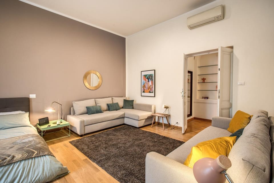 Living room, Bedroom