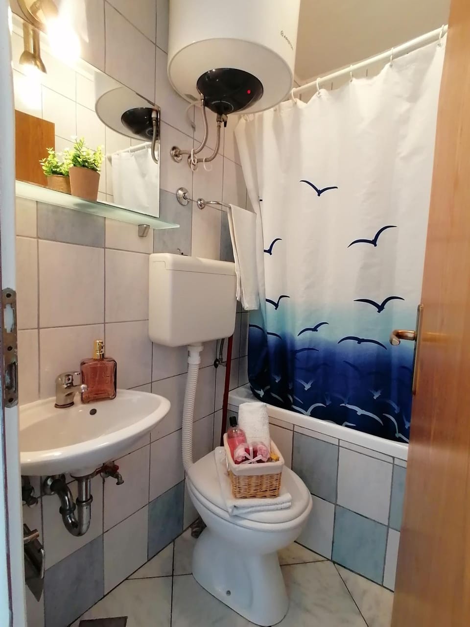 Bathroom, Bath