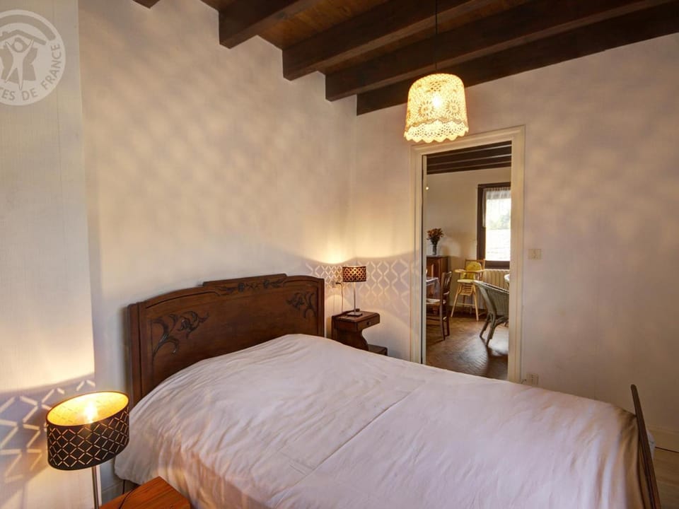 Gîte 3 épis avec 2 chambres, terrasse et Wi-Fi - FR-1-496-161 House in Auvergne-Rhône-Alpes