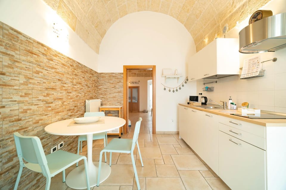 Coffee/tea facilities, Living room, Dining area