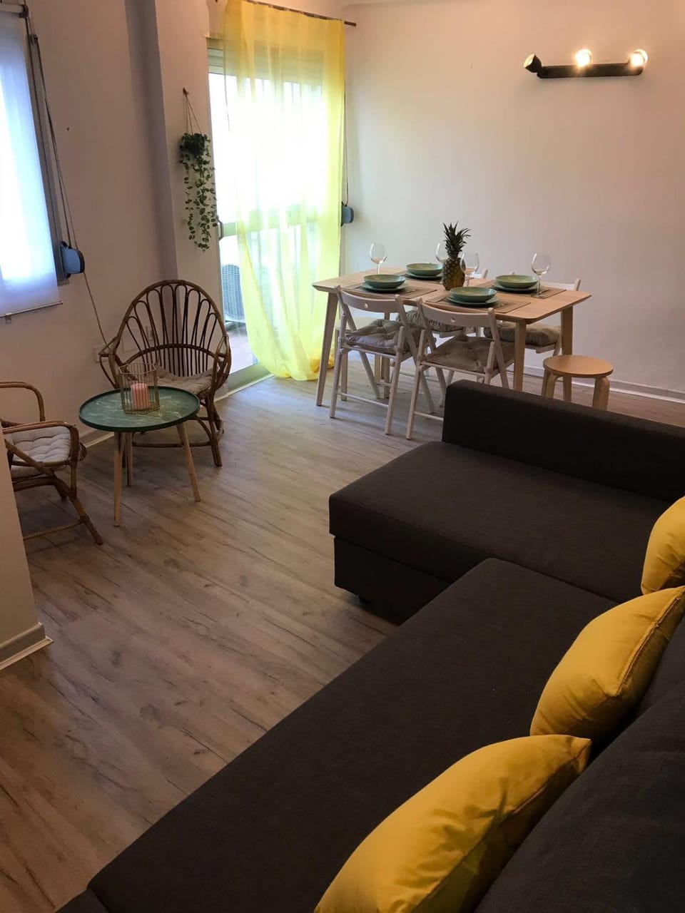 Cactus 2 bedroom Apartment on Calle San Miguel Minutes from the beach BY NAMASTE ELITE Apartment in Torremolinos