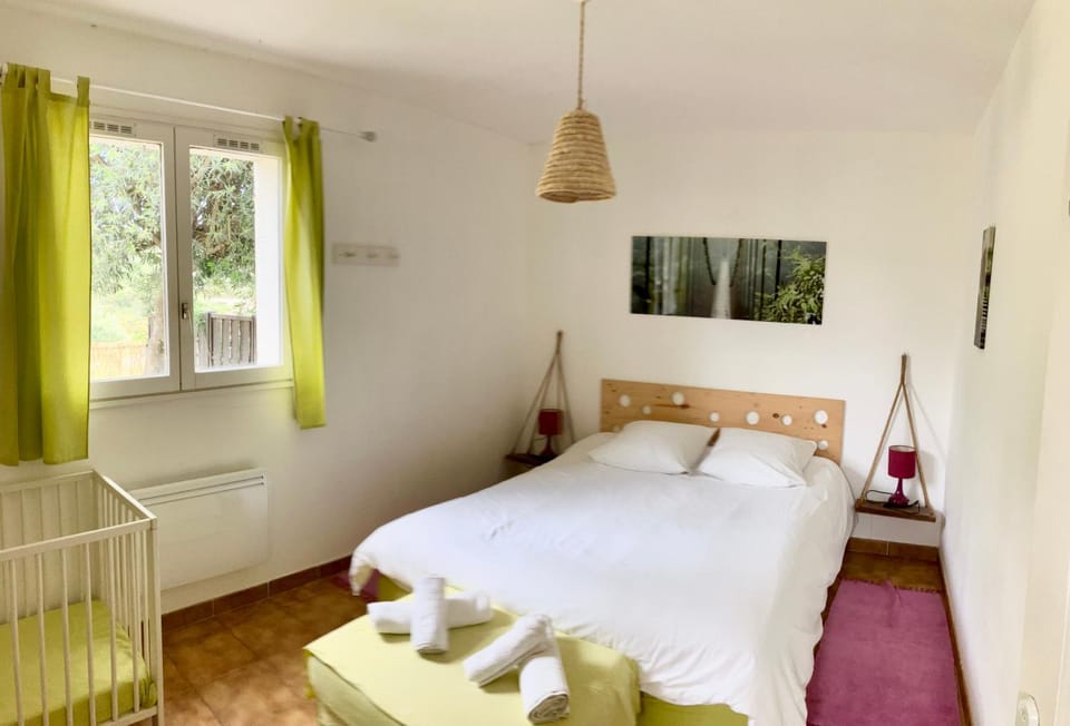 Gîte L'oliveraie d'Aniane 7 personnes House in Occitanie