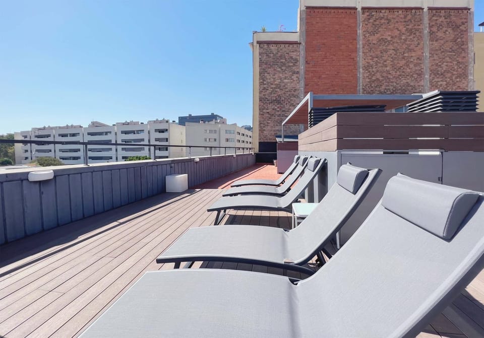 Balcony/Terrace, sunbed