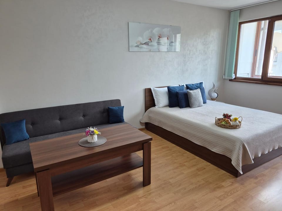 Living room, Bedroom