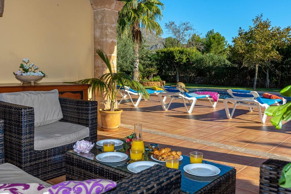 Patio, Swimming pool, Swimming pool, Buffet breakfast