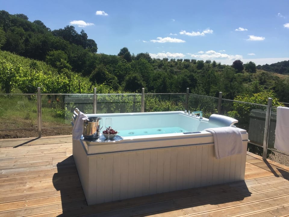 Hot Tub, Open Air Bath