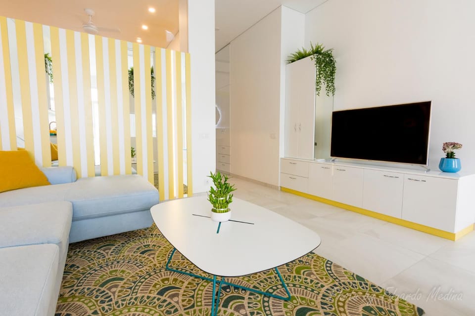TV and multimedia, Living room