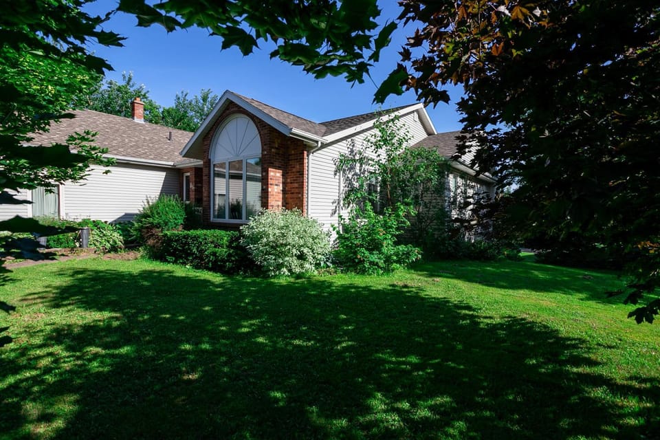 Property building, Garden