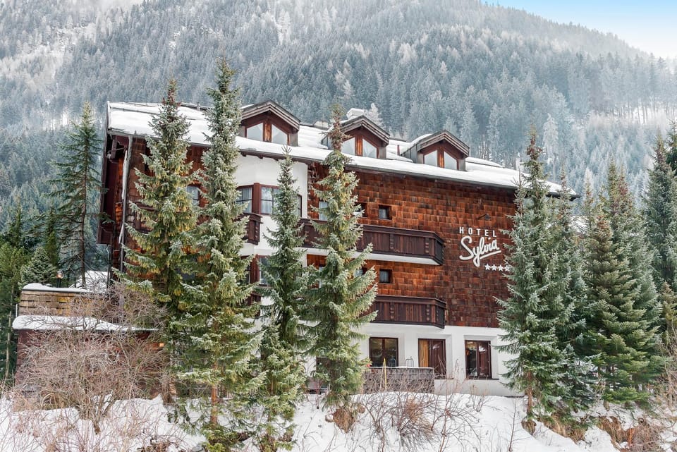 Property building, Winter