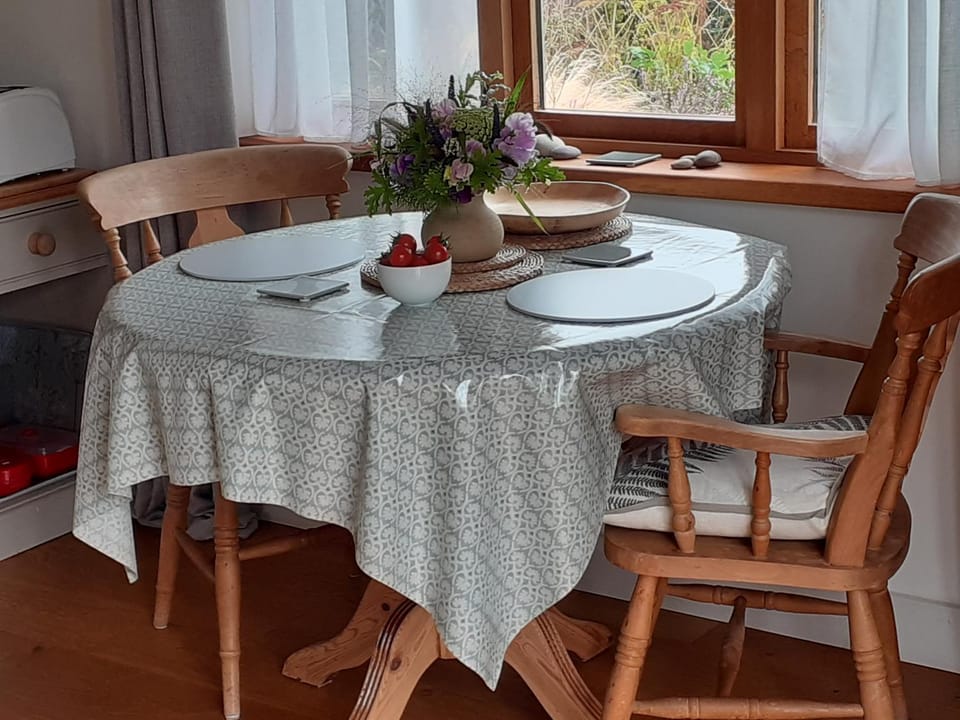 Three Oaks Nursery Bed and Breakfast in Chichester District