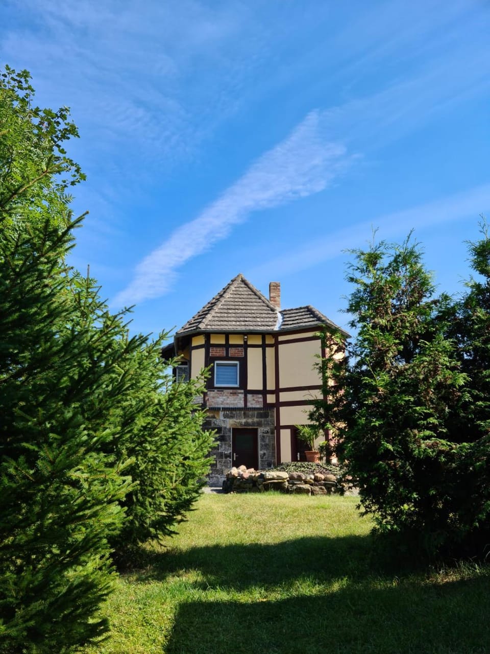 Property building, Garden, Garden