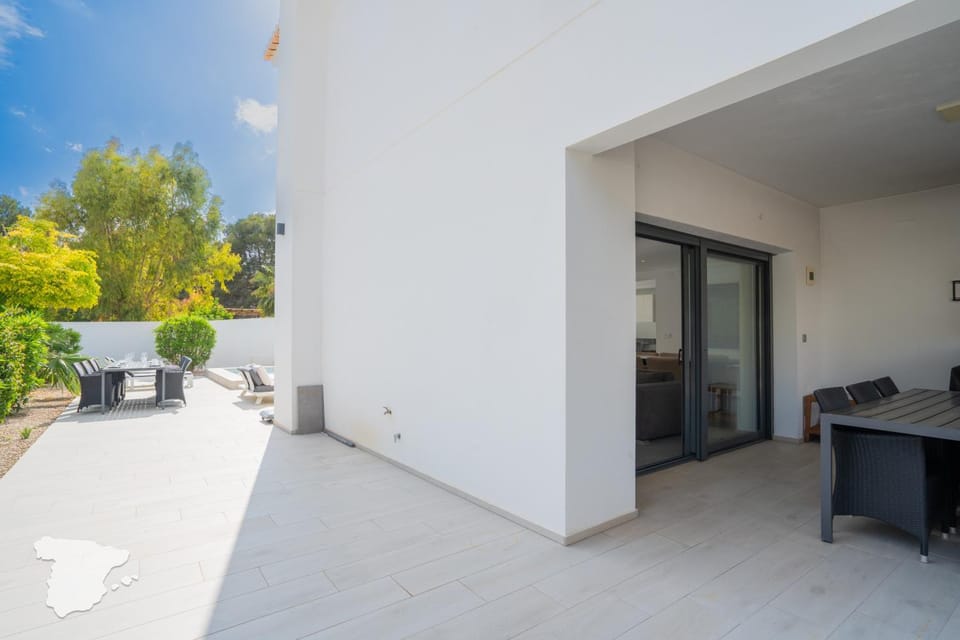 Patio, Garden, Garden view