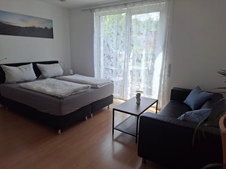 Bed, Living room, Bedroom