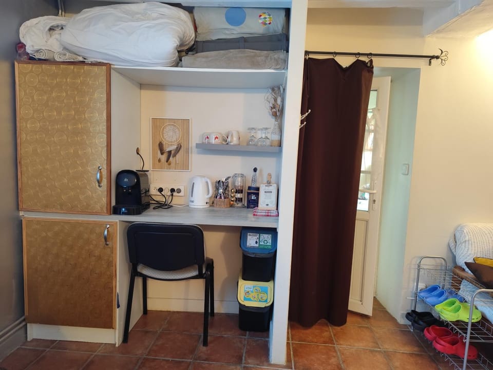 Coffee/tea facilities