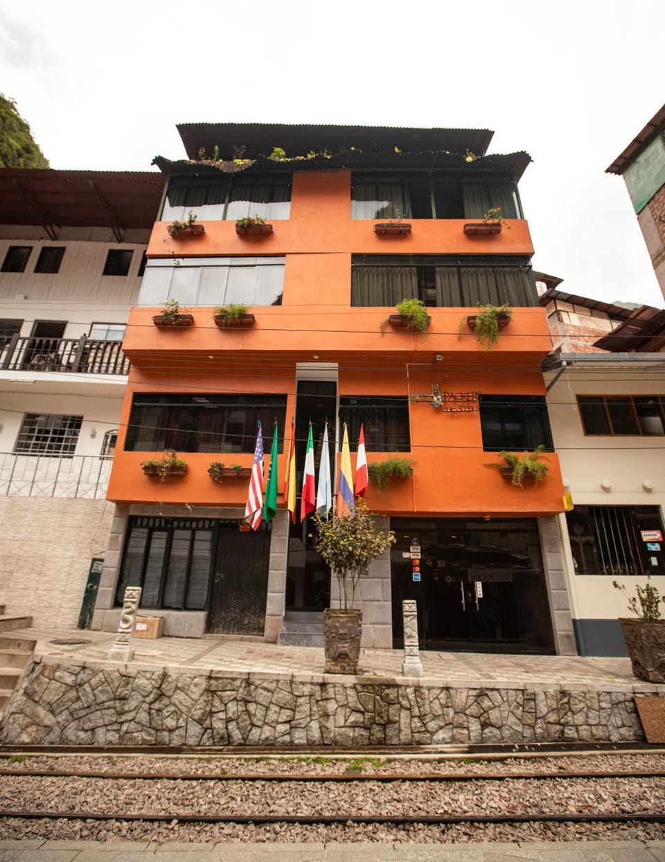 Property building, Facade/entrance