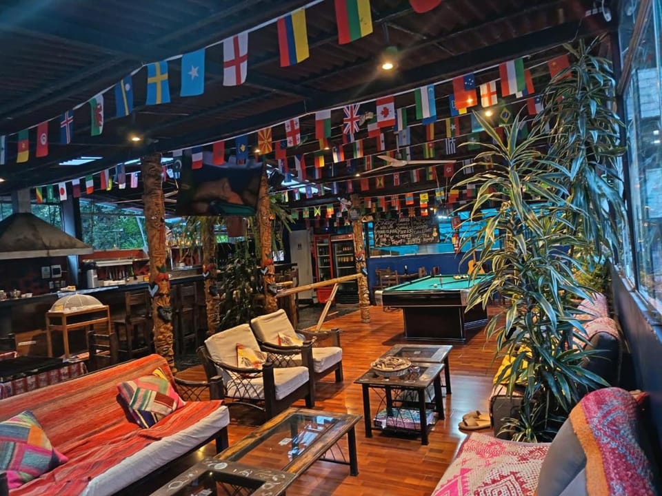 Game Room, Balcony/Terrace, Kitchen or kitchenette, Living room, Lounge or bar, Seating area