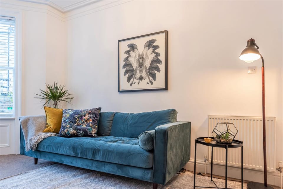 Perfectly Located 4 Storey Townhouse With 2 Parking Spaces In Central Harrogate House in Harrogate