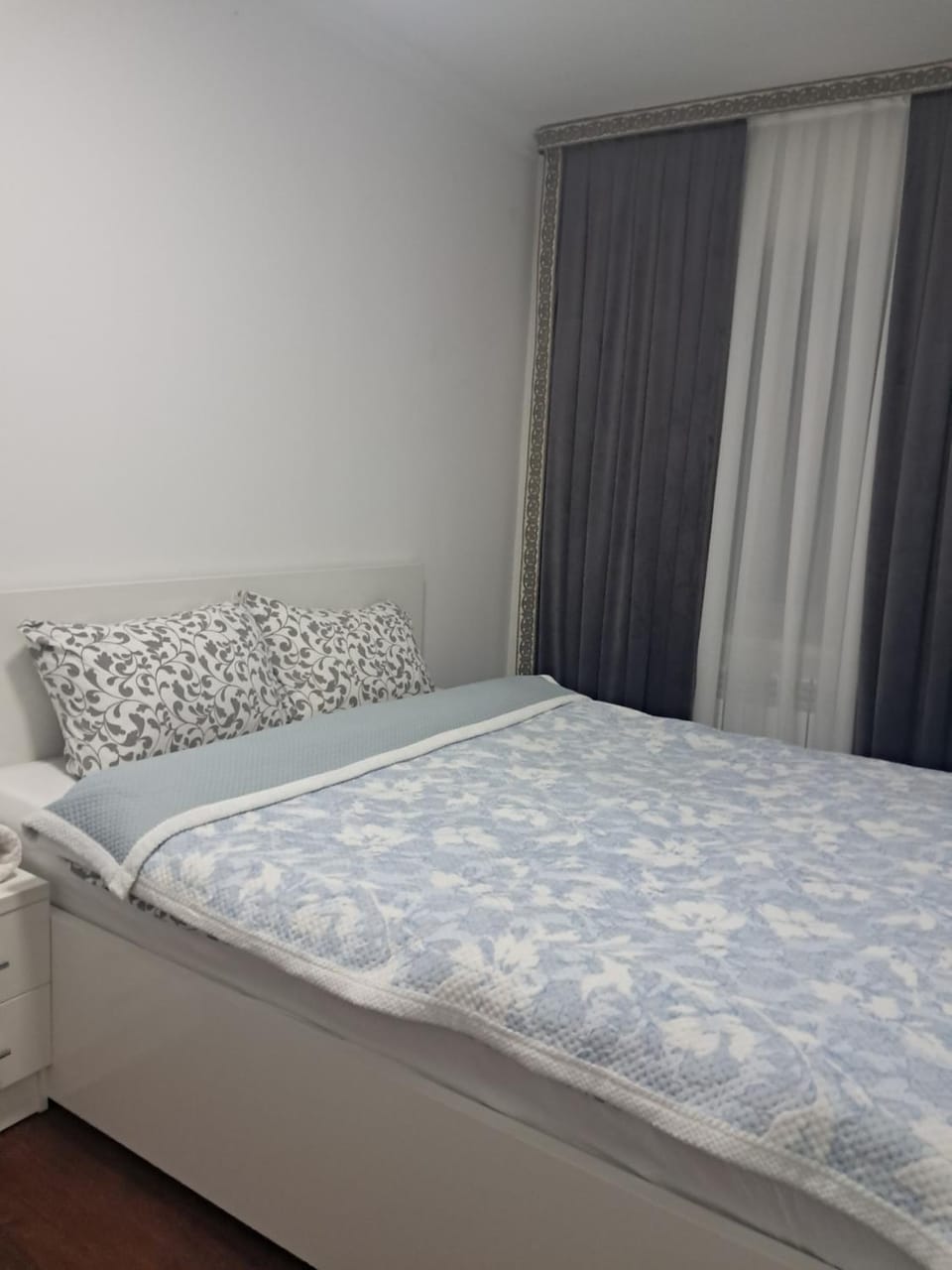 Newly Renovated Modern 2 Bed Apt Near Gur-e-Amir -Brown Door 2 Apartment in Europe