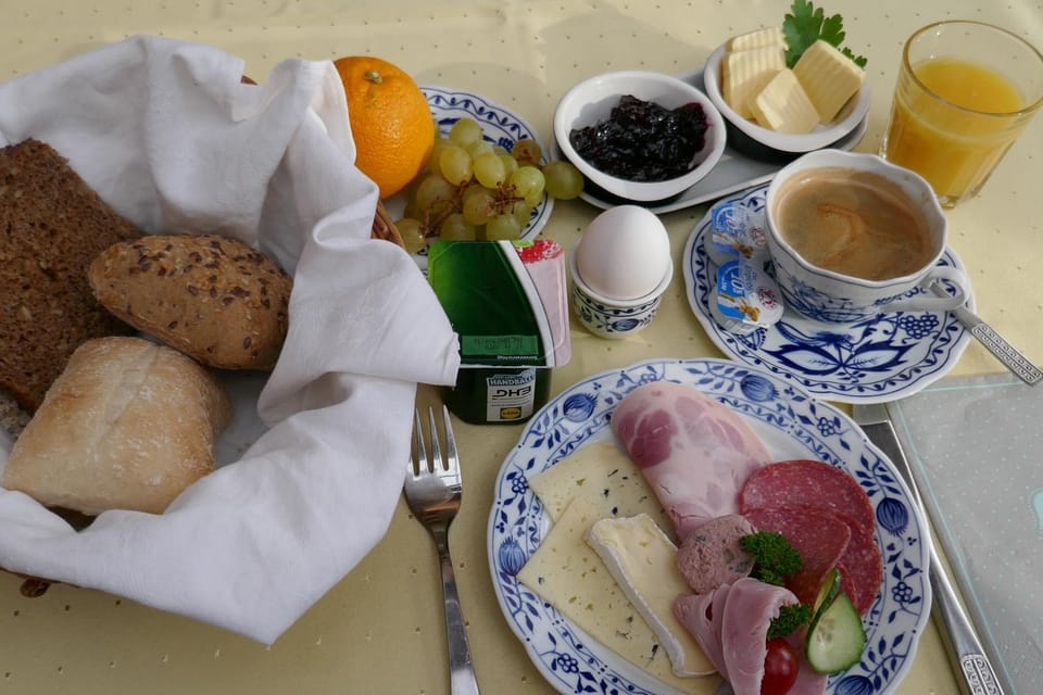 Continental breakfast