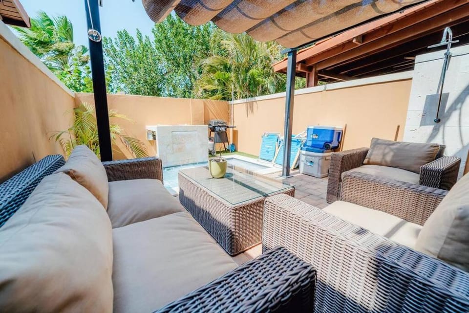 Gold coast beautiful house with private pool House in Noord