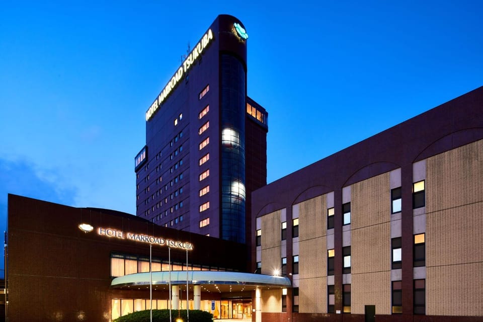 Property building, Night