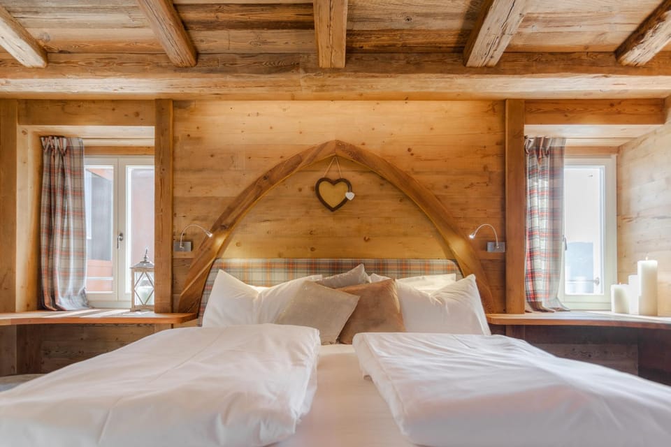 John Luxury Suites Bed and Breakfast in Trentino-South Tyrol