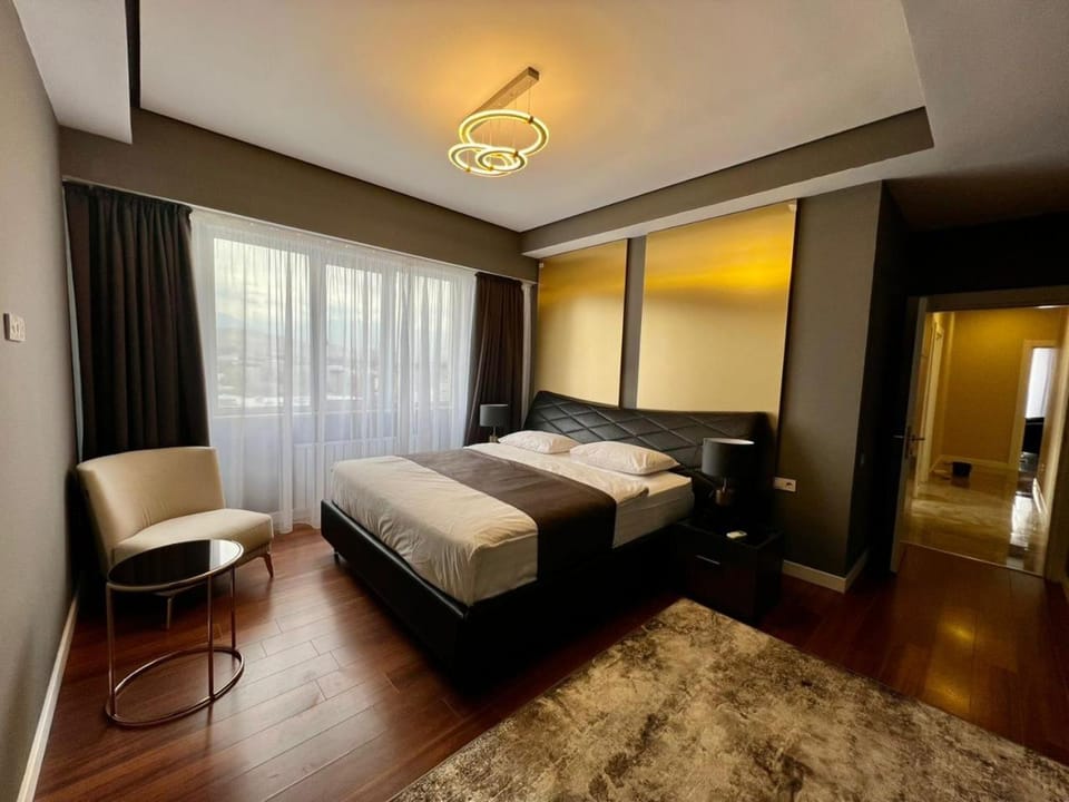 Bed, Bedroom, wardrobe, air conditioner